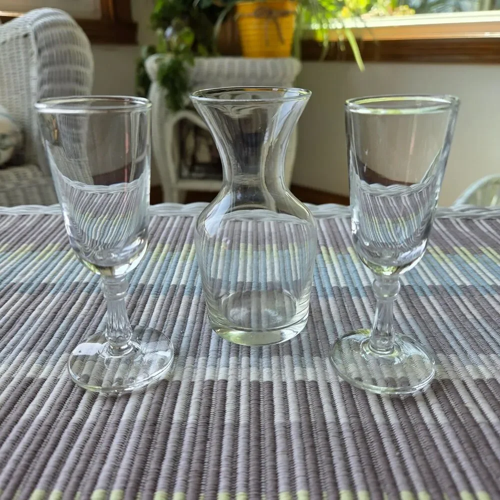 Vintage Libbey Cordial Columbian Clear Stemmed Glasses Pair And Carafe Decanter